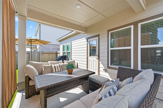 8453 Sweet Cherry Lane, Magnolia, TX 77354