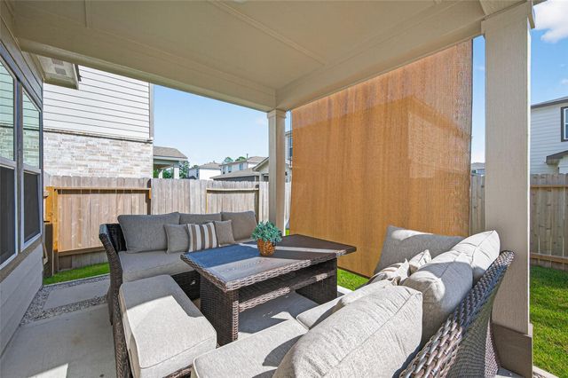 8453 Sweet Cherry Lane, Magnolia, TX 77354