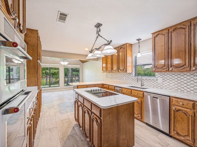 26 Lago Vista W, Wylie, TX 75098