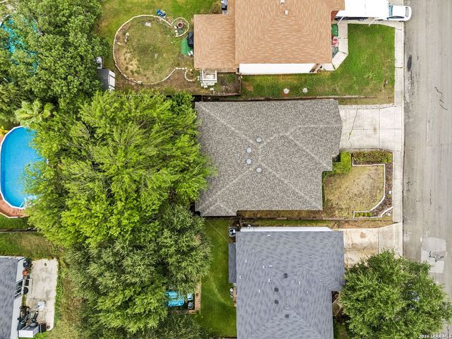 6815 KNIGHTS HVN, Live Oak, TX 78233