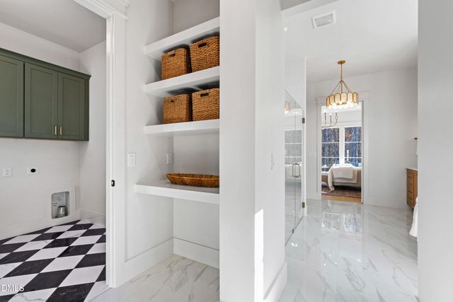 190 Clementine Way, Chapel Hill, NC 27516