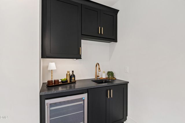 190 Clementine Way, Chapel Hill, NC 27516