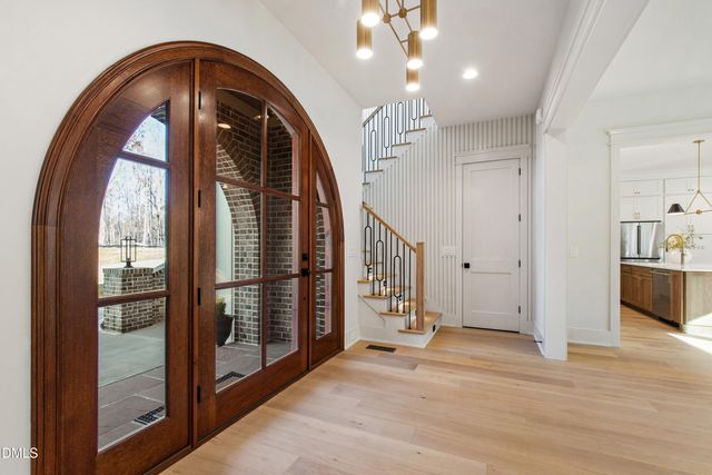 190 Clementine Way, Chapel Hill, NC 27516