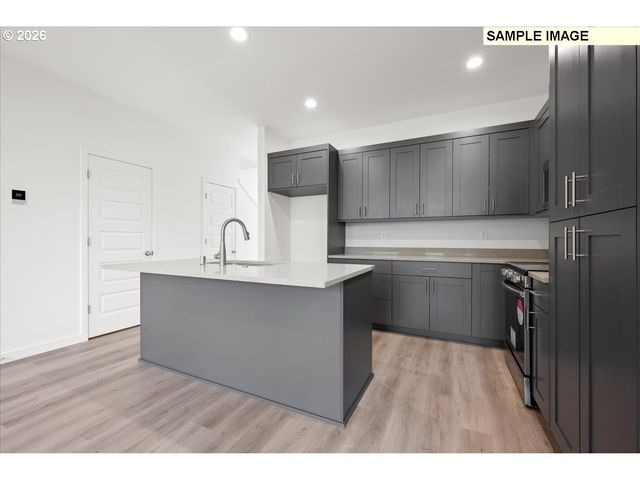 5102 Ne 113TH Loop, Vancouver, WA 98686