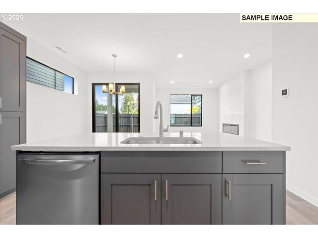 5102 Ne 113TH Loop, Vancouver, WA 98686