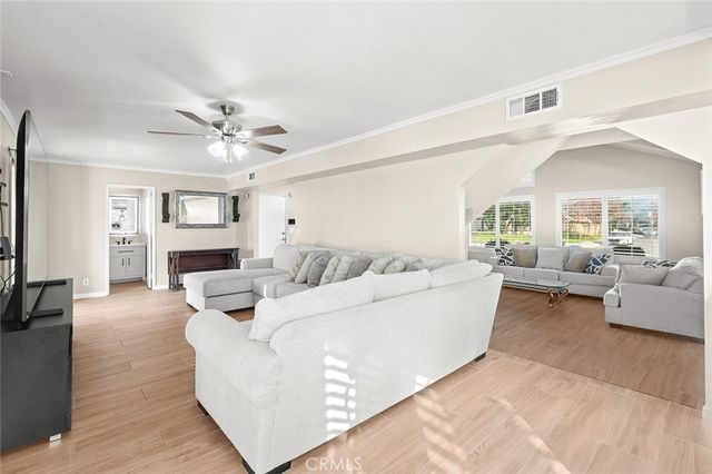 1790 N Encina, Rialto, CA 92376