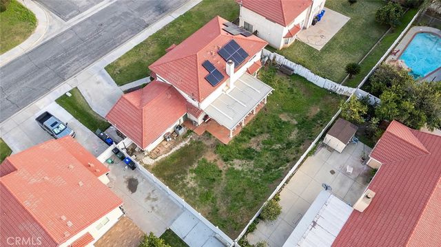 1790 N Encina, Rialto, CA 92376