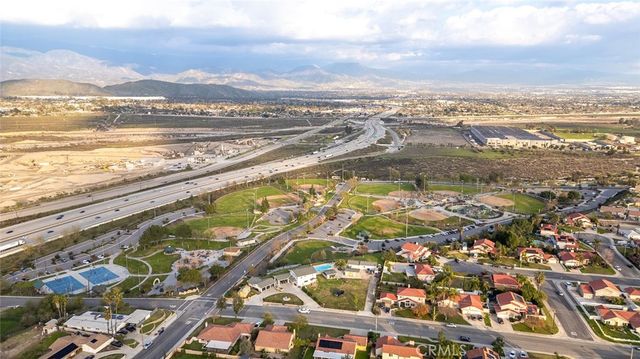 1790 N Encina, Rialto, CA 92376