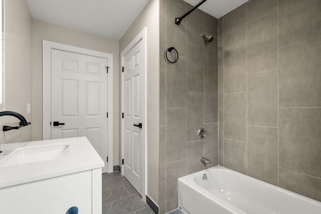 24 N Byron Ave, Brockton, MA 02301