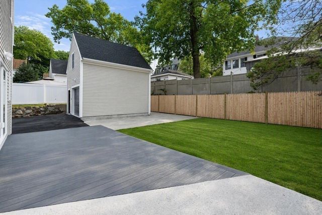 24 N Byron Ave, Brockton, MA 02301