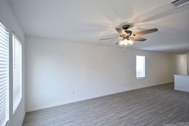 206 Charles Way, Marion, TX 78124