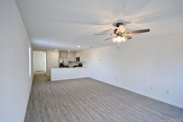 206 Charles Way, Marion, TX 78124