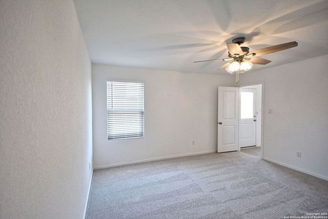 206 Charles Way, Marion, TX 78124