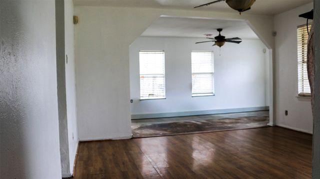 3458 Tioga Street, Dallas, TX 75241