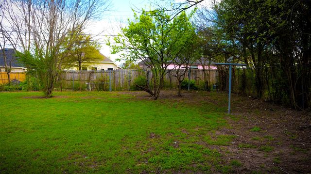 3458 Tioga Street, Dallas, TX 75241