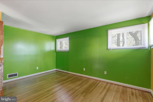 2423 HARWOOD RD, Parkville, MD 21234