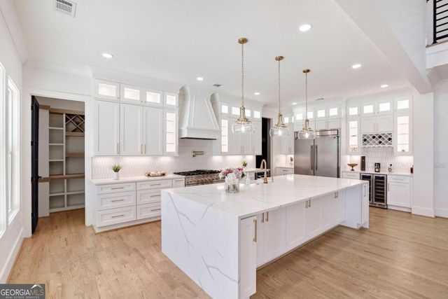 952 Cooper Road, Grayson, GA 30017
