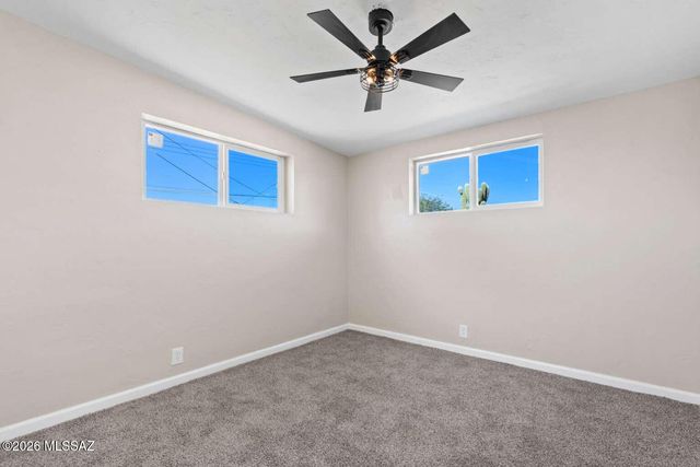 634 S Kellond Place, Tucson, AZ 85710