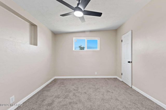 634 S Kellond Place, Tucson, AZ 85710