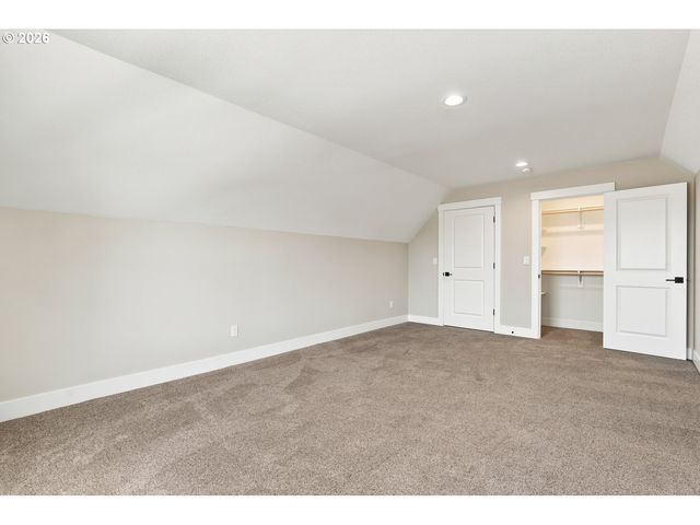 449 Sw 15th Ave, Canby, OR 97013