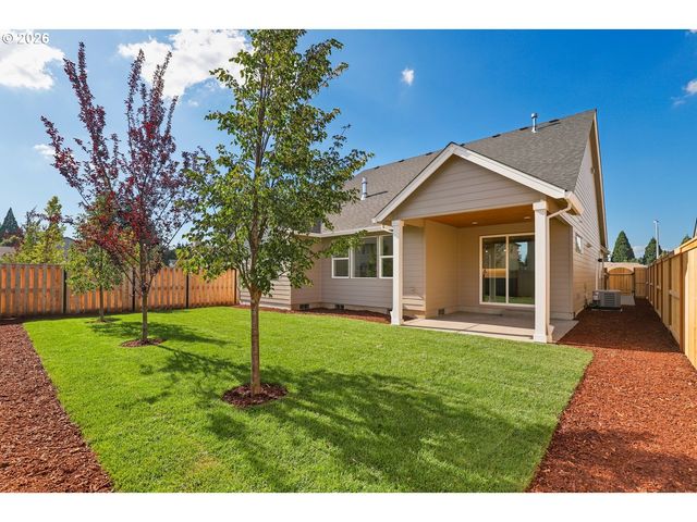 449 Sw 15th Ave, Canby, OR 97013