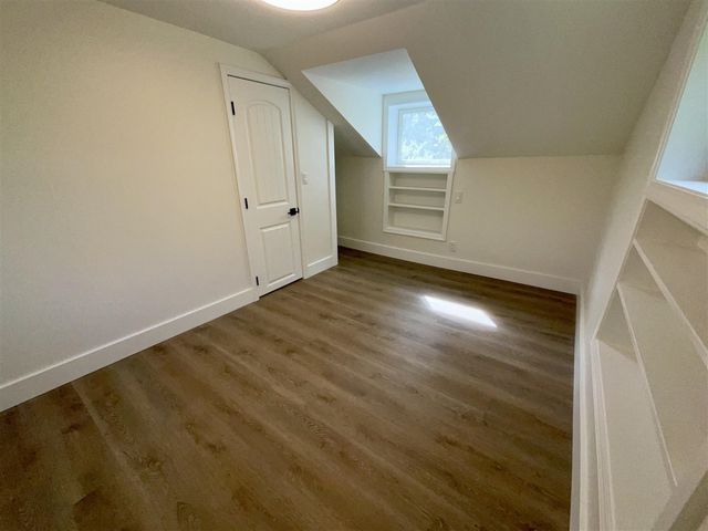 2737 Meadowvale Drive, Grand Rapids, MI 49506