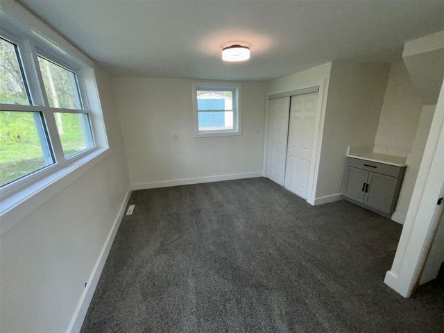 2737 Meadowvale Drive, Grand Rapids, MI 49506