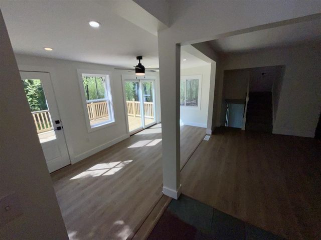 2737 Meadowvale Drive, Grand Rapids, MI 49506