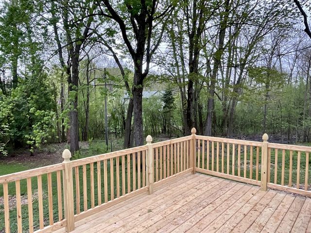 2737 Meadowvale Drive, Grand Rapids, MI 49506