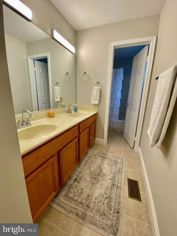 2 EASTBROOK CT, Stafford, VA 22554