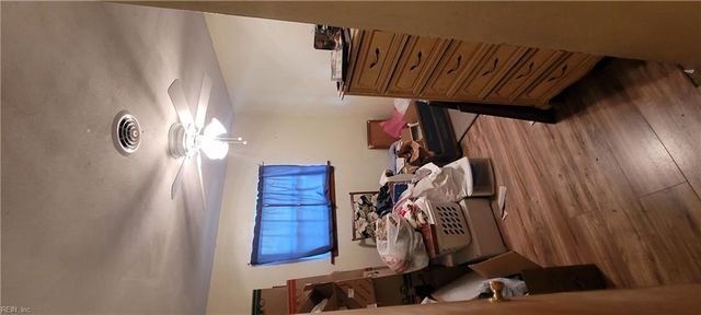 902 Laurel AVE, Chesapeake, VA 23325