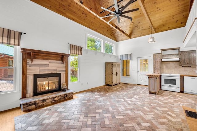 148 Stegall Mill Ridge, Ellijay, GA 30536