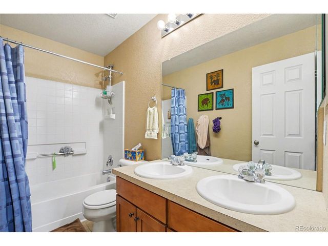 23502 E Alabama Dr, Aurora, CO 80018