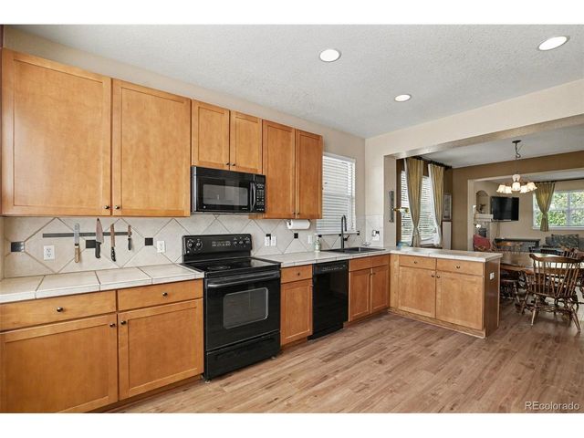 23502 E Alabama Dr, Aurora, CO 80018