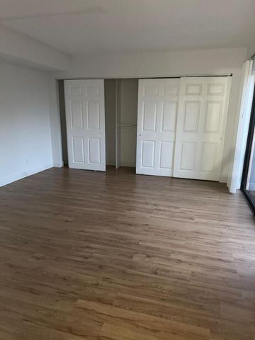 4702 Waterview Circle, Palm Springs, FL 33461