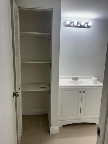 4702 Waterview Circle, Palm Springs, FL 33461