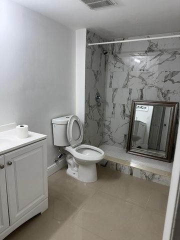 4702 Waterview Circle, Palm Springs, FL 33461