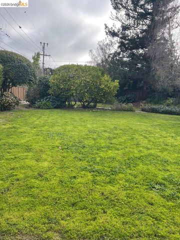 902 Tanager CT, Sunnyvale, CA 94087