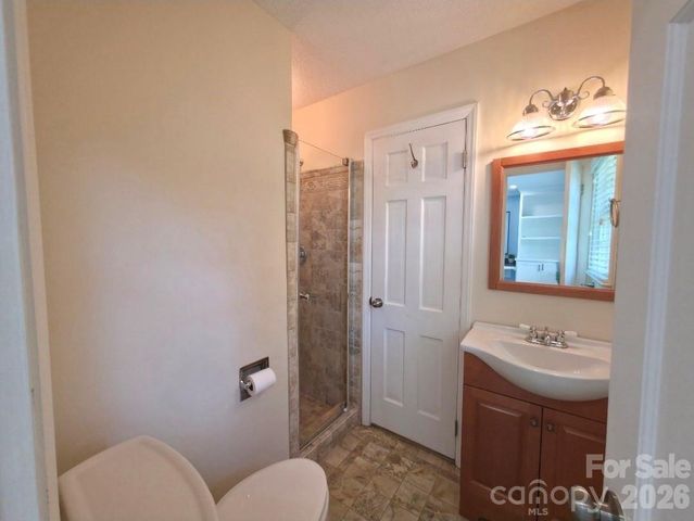 2009 Saratoga Drive, Gastonia, NC 28056
