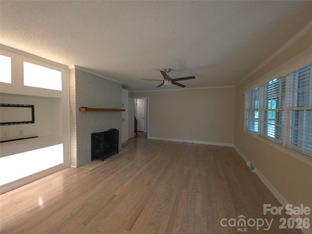 2009 Saratoga Drive, Gastonia, NC 28056