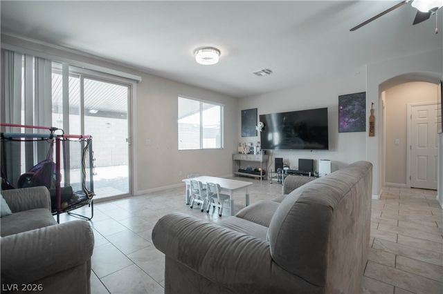 8357 Sonora Del Sol Street, Las Vegas, NV 89113