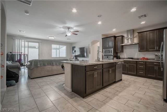 8357 Sonora Del Sol Street, Las Vegas, NV 89113