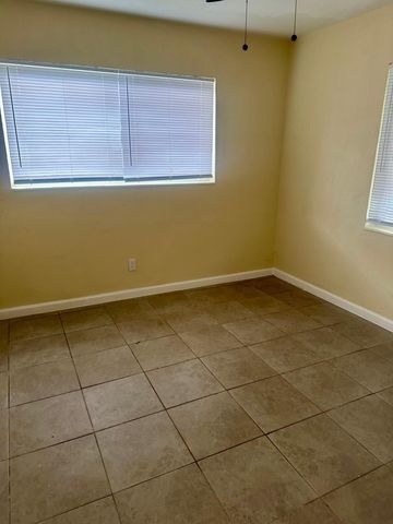 1521 N 59th Terrace B, Hollywood, FL 33021