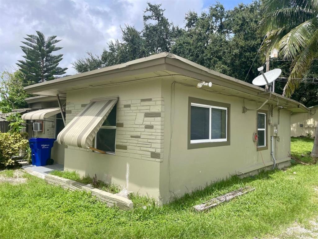 1521 N 59th Terrace B, Hollywood, FL 33021