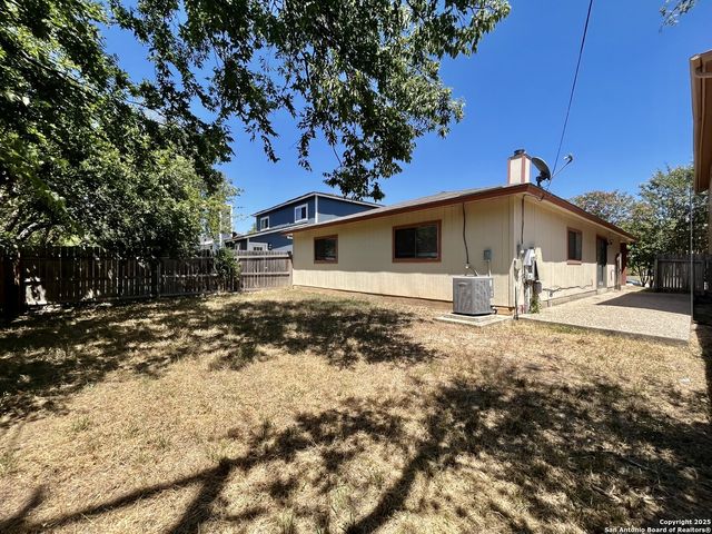 7619 Alverstone Way, San Antonio, TX 78250