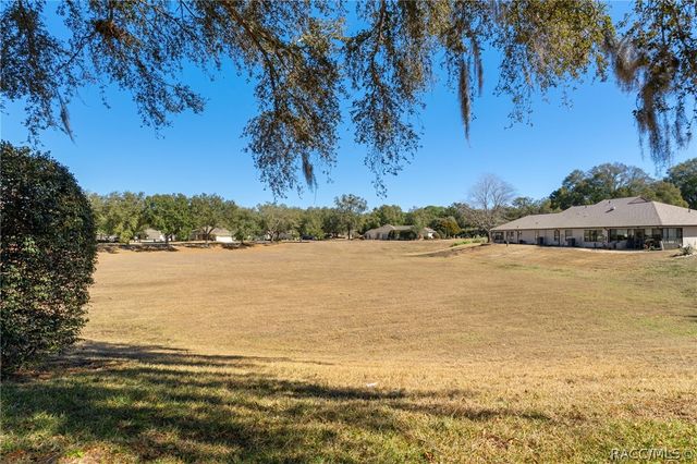 1835 N Litchfield Point, Crystal River, FL 34429