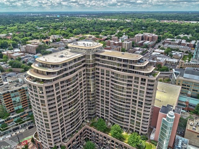 807 Davis Street 1501, Evanston, IL 60201