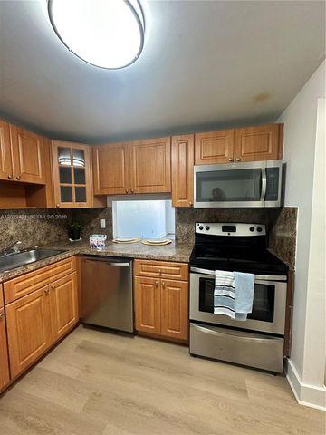 4810 NW 79th Ave 204, Doral, FL 33166