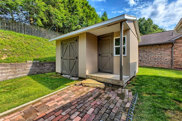 1125 Acorn Drive, South Greensburg Boro, PA 15601
