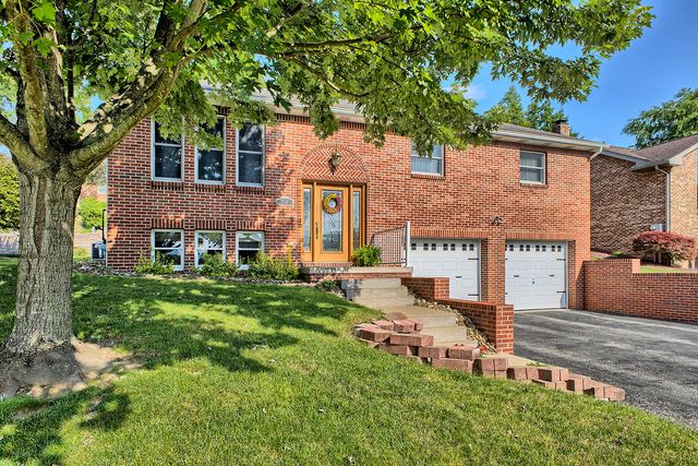 1125 Acorn Drive, South Greensburg Boro, PA 15601